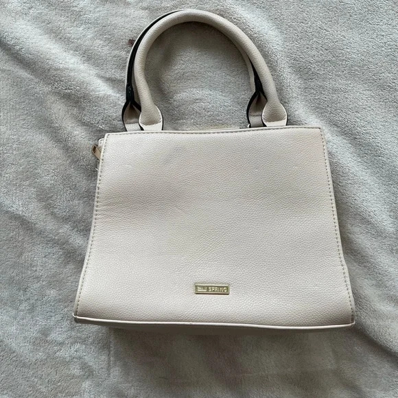 Call it Spring Handbag - Picture 3 of 3